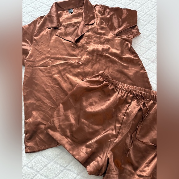Fashion, nova brown satin sleepwear, short set size extra large, great condition - Picture 1 of 7